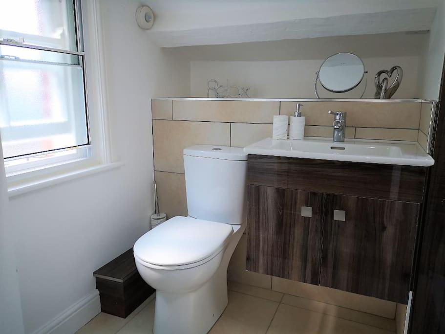 Welcoming Luxury In A Grade II Listed Building Chester Exterior foto