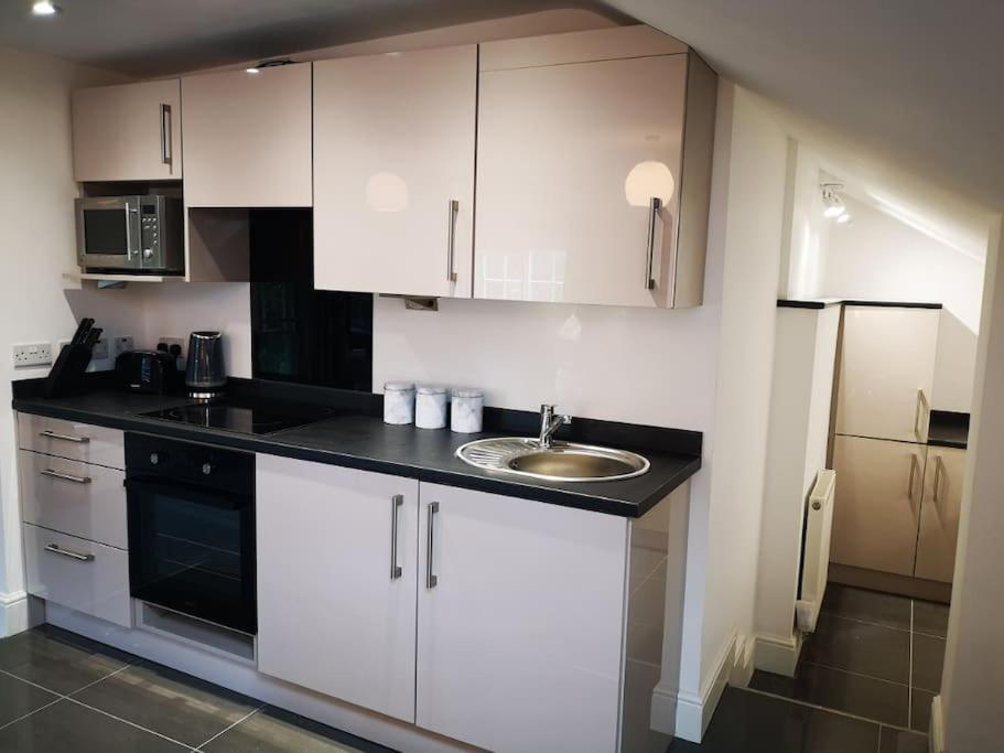Welcoming Luxury In A Grade II Listed Building Chester Exterior foto
